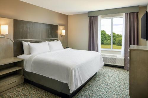 Candlewood Suites - Lebanon an IHG Hotel - image 8