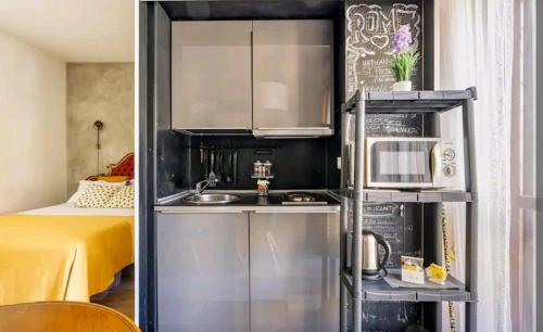 St Peter Apartment, Rome (photo 7)