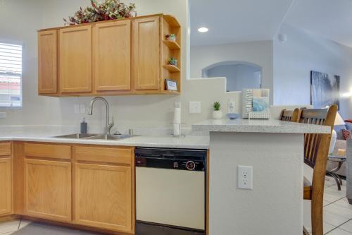 Phoenix Condo with Resort Perks and Mountain Views!, Phoenix (foto 8)