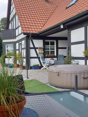 Landidylle mit Garten, Whirlpool und Klima in 雷肯