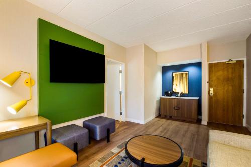 Sonesta Select Philadelphia Airport - image 11