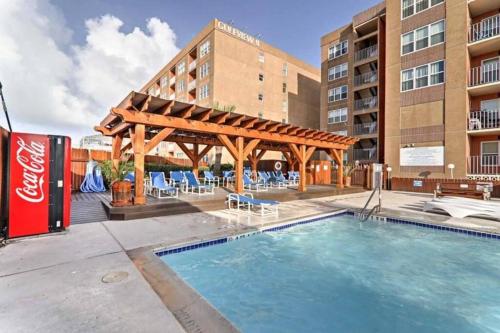 1 Bedroom Studio Near Beach w Pool & Amenities