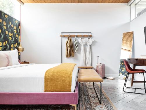 Double Room with Patio