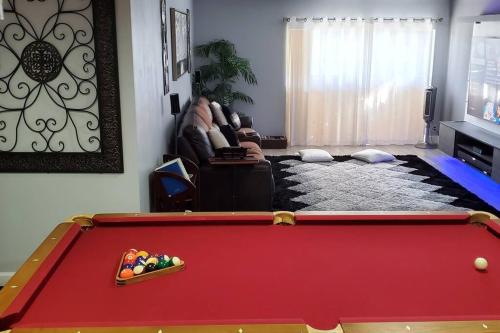 Fully Furnished, Beautiful, Spacious Two Bedroom Condo thumb 4