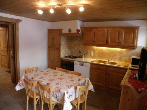 Appartement Les Gets, 3 pièces, 5 personnes - FR-1-671-119 - Location saisonnière - Les Gets