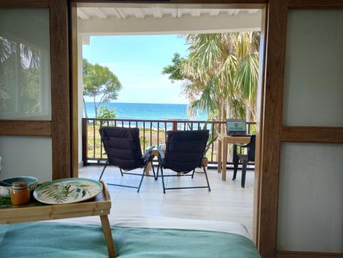 Beach House with AC Surrounded by Nature