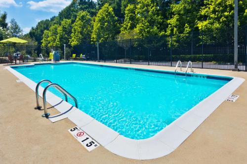 SpringHill Suites Birmingham Colonnade - image 10