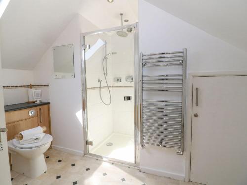 The Clealings WITNEY - image 14
