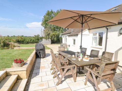 The Clealings WITNEY - image 5