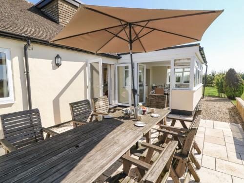 The Clealings WITNEY - image 11