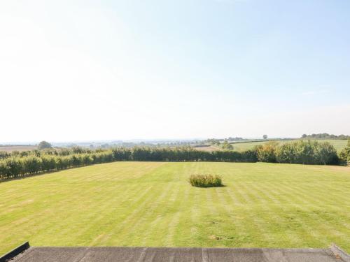 The Clealings WITNEY - image 12