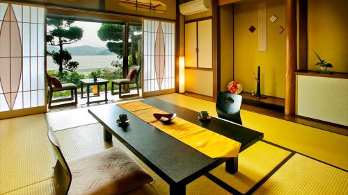 夕景の宿　海のゆりかご　萩小町 Room Type - Japanese-Style Quadruple Room