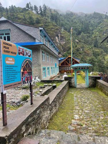 Kongde Peak Guest House