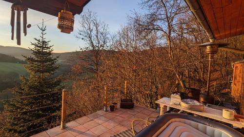 WaldPhantasia - Nationalpark Eifel - Jakuzzi mit Fernblick - Steilhang - Naturlage