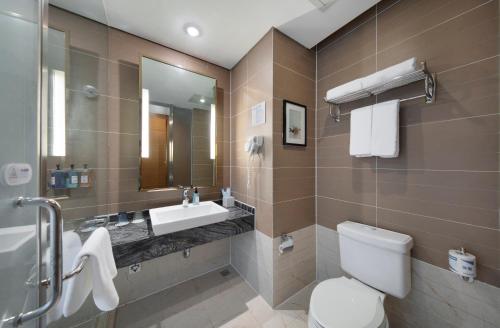 Specialty Room image 6