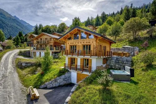 Chalet Snowfall - jacuzzi - views in La Tzoumaz, Schweiz