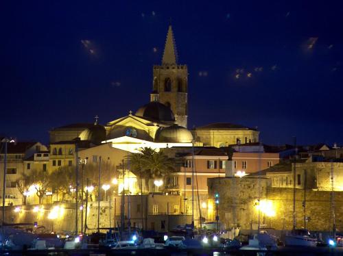 Nearby attraction, Coral Riviera Sardinia villa & cottage in Alghero