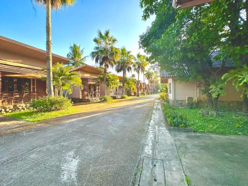 โรงแรมแสงทองรีสอร์ท in Sri Chiang Mai