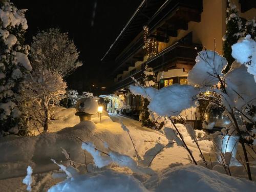 Hotel Edelweiss Kitzbühel – Kitzbühel, MO