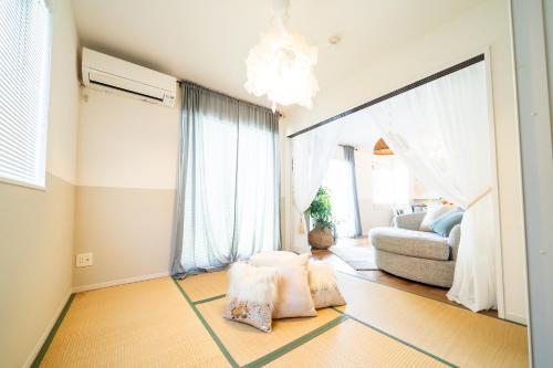 Okinawa Island Sun flower 4-Star Single Room suite