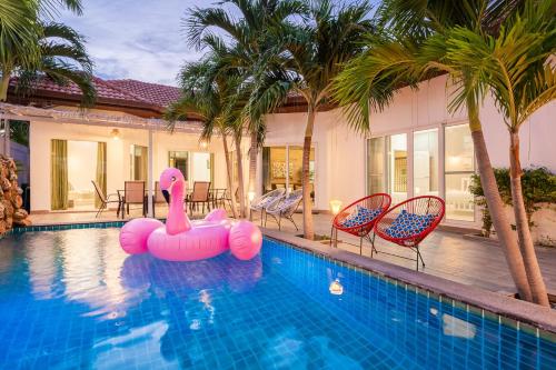 Majestic Residence Pool Villa 4 Bedrooms Private Beach