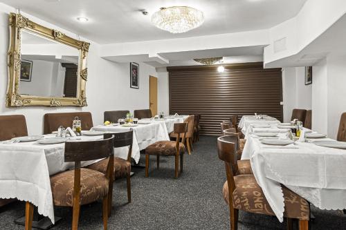 Lina Hotel - image 4