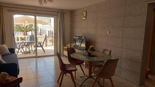 Nissi Golden Sands Holiday Apartment Free WiFi