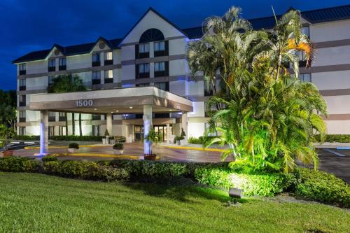 Holiday Inn Express Fort Lauderdale North - Executive Airport, an IHG Hotel