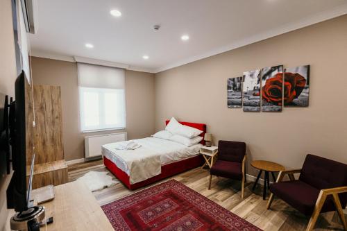 Pansion "Fawlty Towers" Sarajevo Room Type - Family Suite