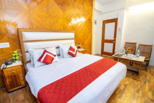 2 double beds