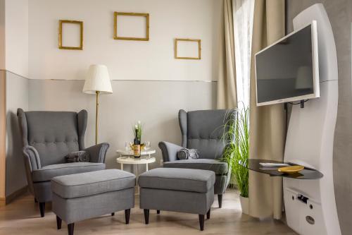 K40 Romantic Deluxe Studio In the City Center, Budapest (photo 9)