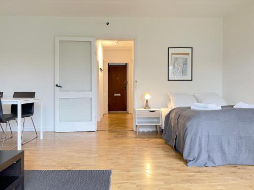  One Bedroom Apartment In Rdovre, Trnvej 41b, in Rødovre