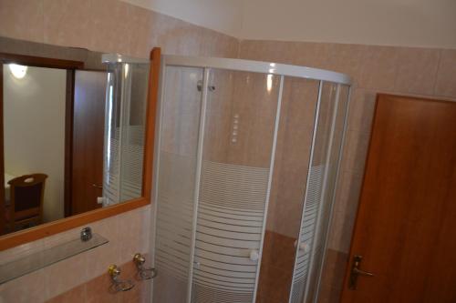 Apartmani Dub - image 6