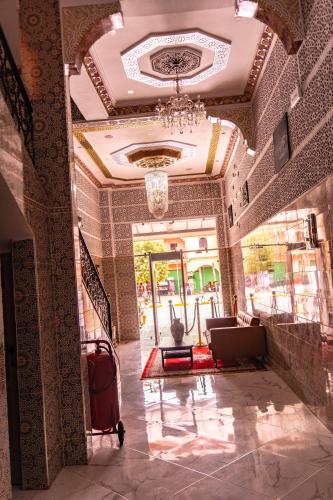 팅히르 HOTEL LA VALLEE DES KASBAHS CHEZ ILYAS 3성급 호텔 로비