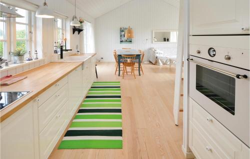Κουζίνα, Stunning Home In Sydals With 2 Bedrooms And Wifi in Σίταλς