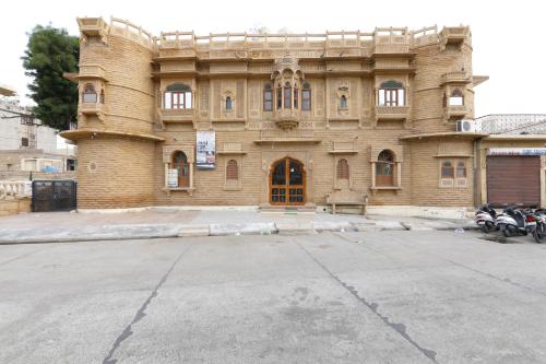 hotel meera mahal