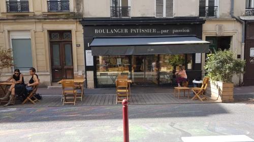 Loft Duplex à 2 min de Paris - Parking gratuit (Loft Duplex a 2 min de Paris - Parking gratuit) in Льо Пре-Сен-Жерве