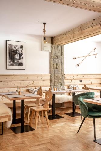 Restoran, Dom Górski 878 mnpm (Dom Gorski 878 mnpm) in Zakopane