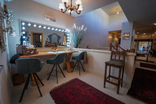 Laethos - the house of fun. in Netanya