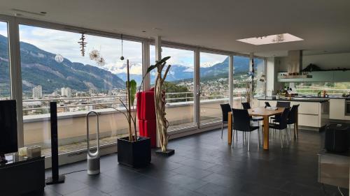 Vesmira_1 - Apartment - Chur