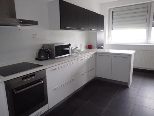 Marguerite apartment - parking including, Bratislava (foto 4)