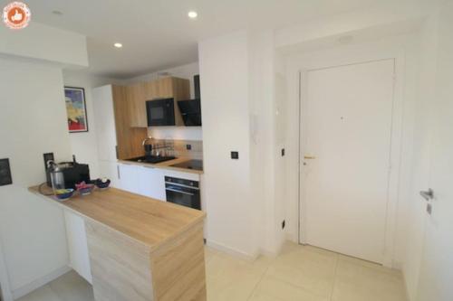 ALC - BR12 - 3 min Croisette - 14 min Palais, Cannes (Foto 10)