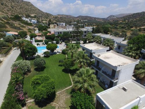 Valley Village - image 5