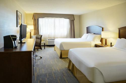 Holiday Inn Lethbridge, an IHG Hotel