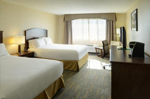 Holiday Inn Lethbridge, an IHG Hotel