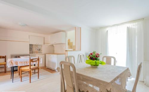 Kitchen, Casa Stanzian in Gessopalena