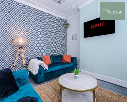 Perfect Contractor House in Liverpool with 7 Beds By PureStay - 14 nights min!, Liverpool (photo 7)