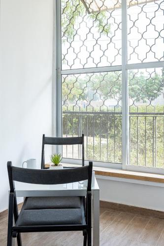 Nirvana 1BR Apt, Central Old Town, Private Balcony, Beer Szewa (zdjęcie 9)