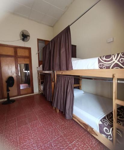 ADVENTURE Hostel