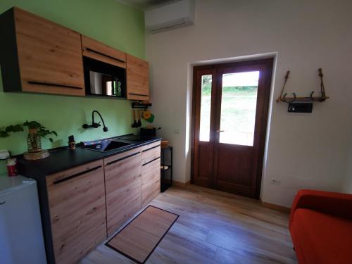 Konyha, LA CASA DEL GRILLO - Valle del Menotre - Rasiglia in Sellano
